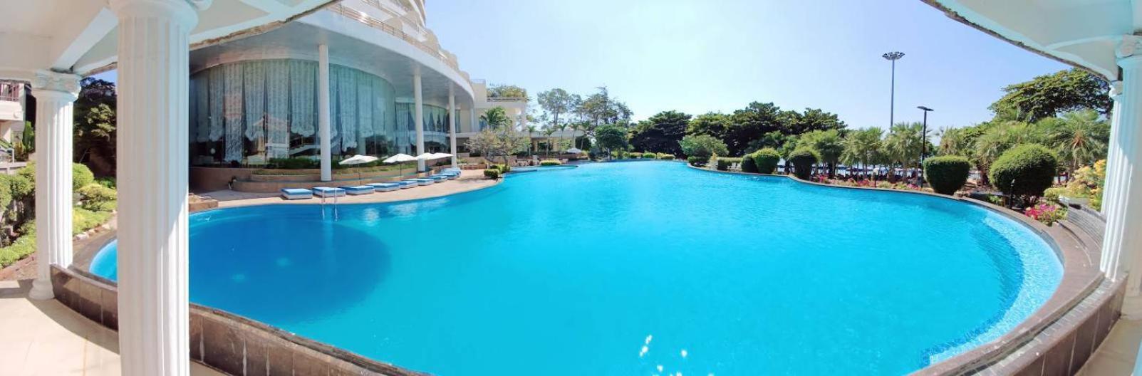 Adriatic Palace Hotel パッタヤー エクステリア 写真